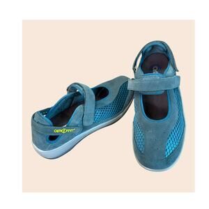 OrthoFeet Women 9D Sanibel Mary Jane Flat Walking Shoes Teal Blue Suede Orthotic
